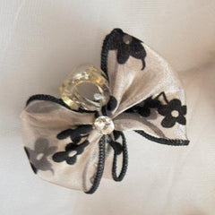 Bow Clutch
